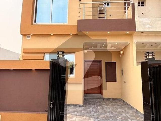 House for sale in لاہور, لاہور ڈویژن