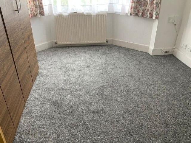 Apartment for rent in London Borough of Merton, Collier's Wood