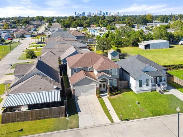 House for sale in Gretna, Jefferson Parish