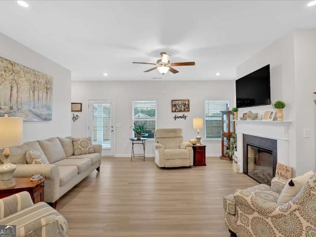 House for sale in Lindale, Georgia