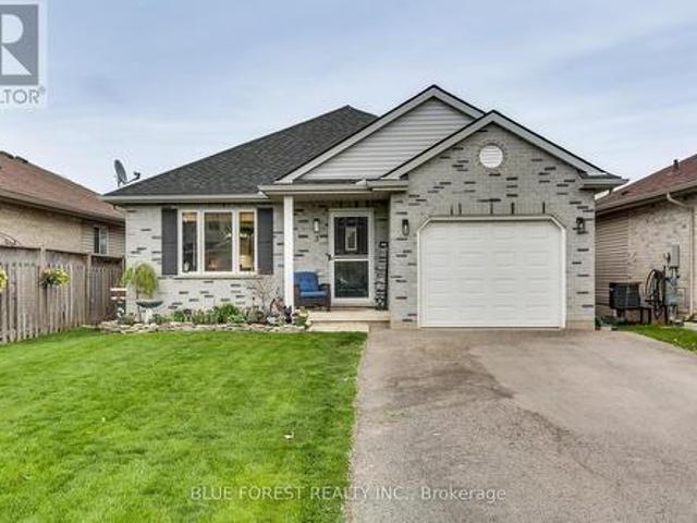 House for sale in St. Thomas, Ontario