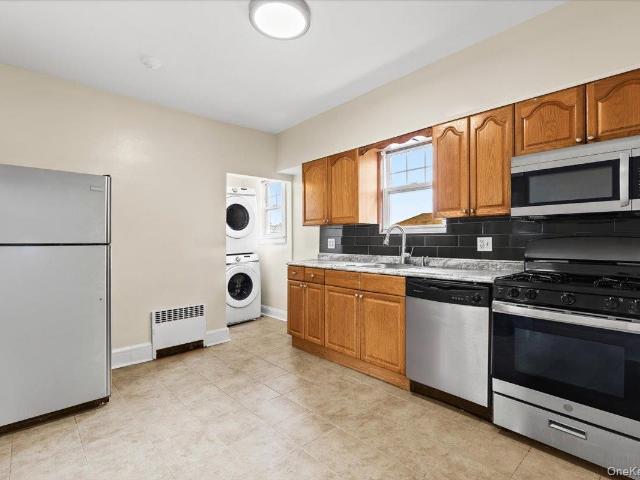Property for rent in Waverly, Town of Eastchester