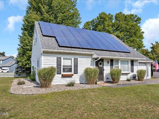 House for sale in Colonie, New York