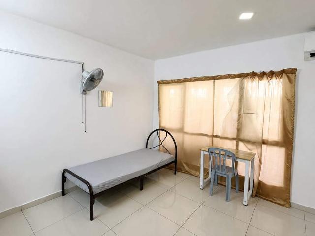 Room for rent in Jenjarom, Selangor