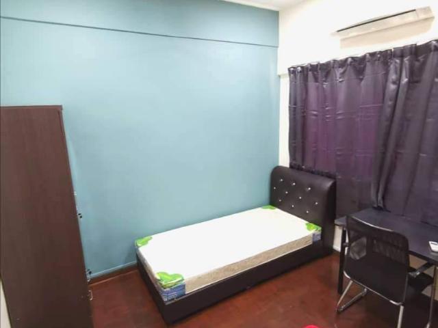 Room for rent in PJS 11, Majlis Bandaraya Subang Jaya