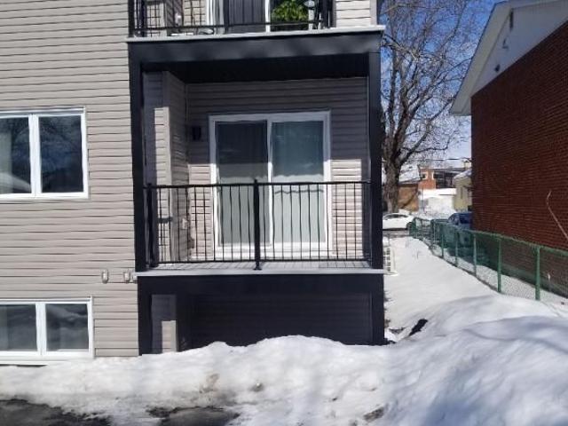 Apartment for rent in St. Leonard's, Quebec