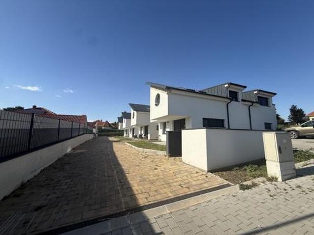 Haus kaufen in Neusiedl am See, Burgenland