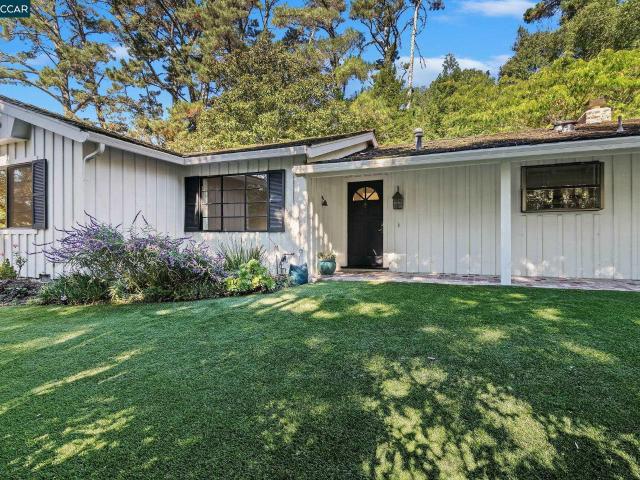 House for sale in Orinda, California