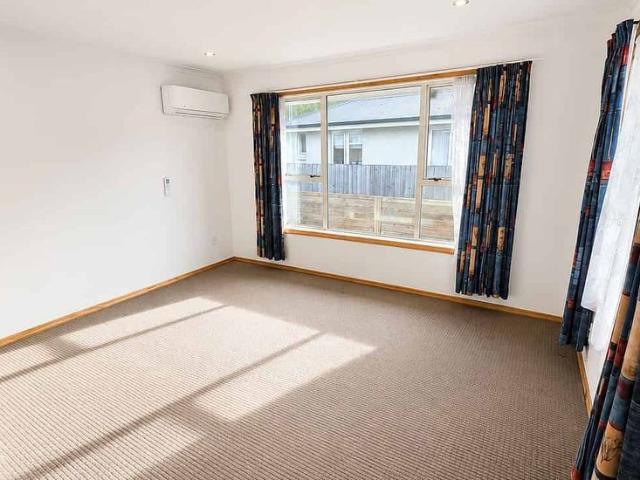 House for rent in Chaslands, Canterbury
