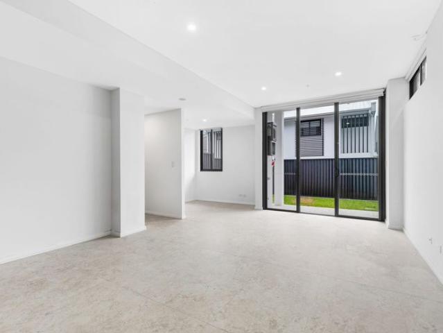 Townhouse for rent in Sydney, New South Wales