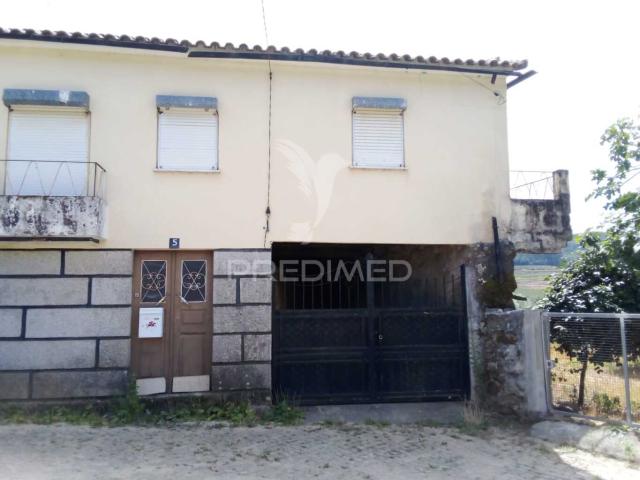 Casa venda em Penalva Do Castelo, Viseu