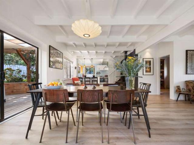 House for sale in Waimauku