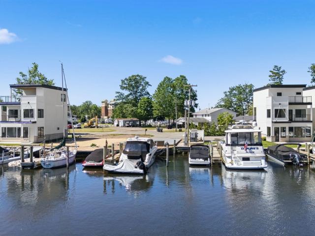 Condo for sale in South Haven, Michigan