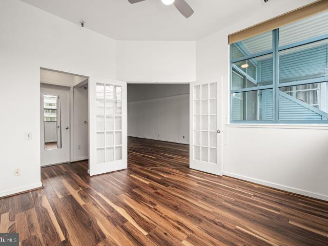 Condo for sale in Philadelphia, Pennsylvania
