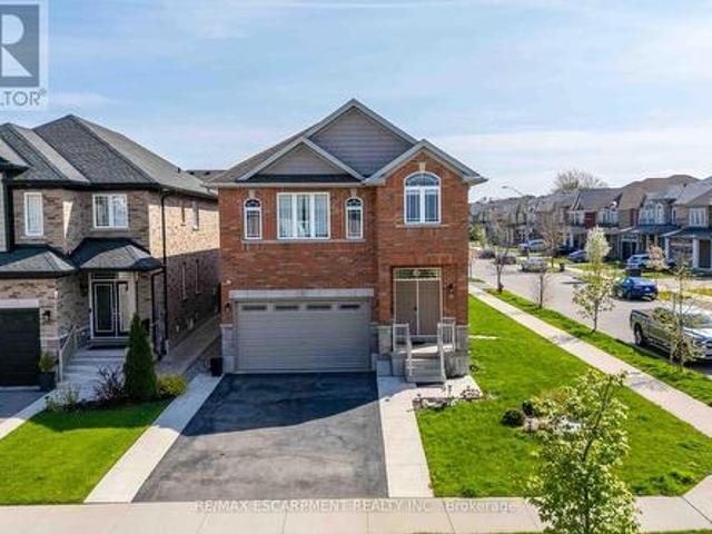 House for sale in Ancaster, Ontario