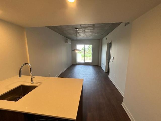 Apartment for rent in Saint-bruno-de-montarville, Quebec