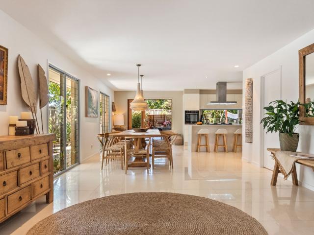 Apartment for rent in Sunrise Beach, Queensland