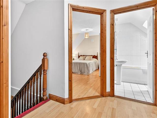 Detached House for sale in Moneygold, Connacht