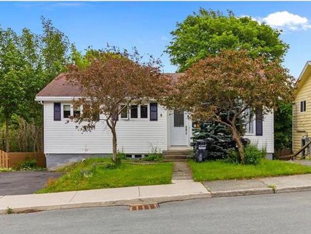 Property for sale in Foxtrap, Newfoundland And Labrador