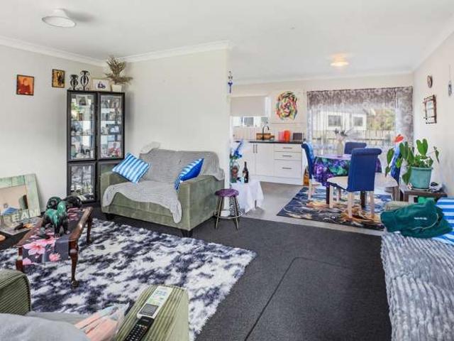 Apartment for sale in Paeroa, Waikato