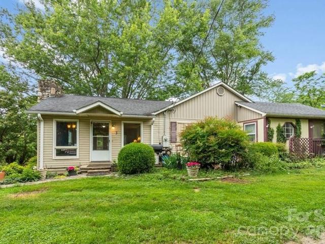 House for sale in Candler, North Carolina
