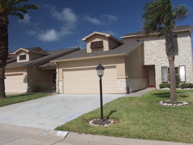 Townhouse for sale in Rockport