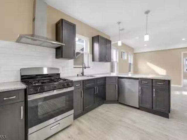 Condo for rent in East Orange