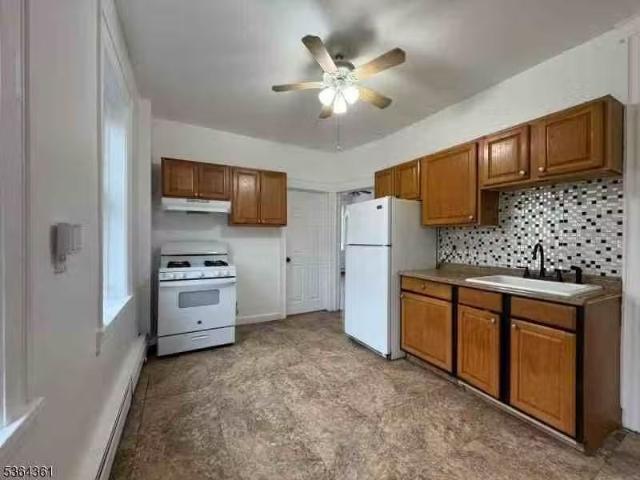 Condo for rent in Passaic