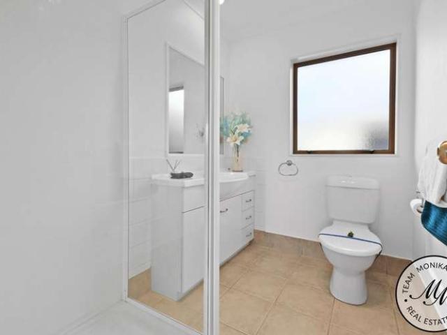 House for sale in Howick, Oroua County