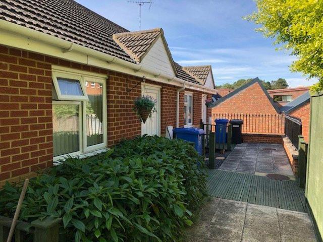 Apartment for rent in Desborough