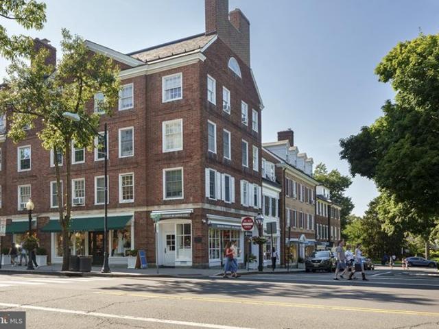 Condo for sale in Princeton, New Jersey