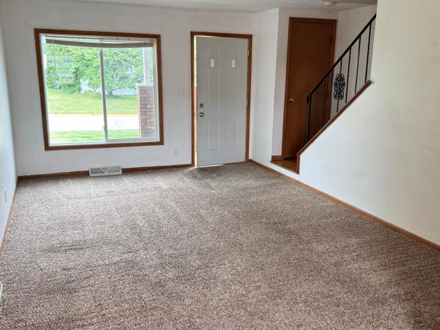 Property for rent in Iowa