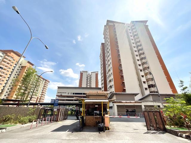 Apartment for sale in Kajang, Langat