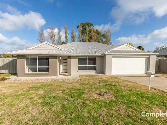 House for rent in Moore Creek, New South Wales