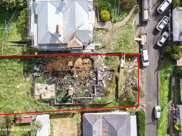 House for sale in Otakou