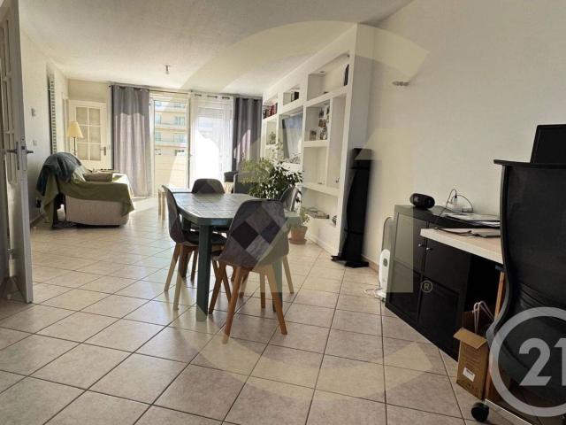 Appartement location à L'Ilate Sud, La Verpillière