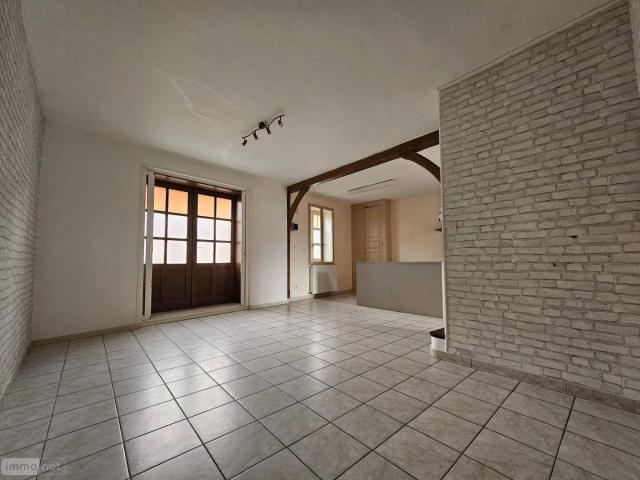 Appartement location à Lotissement des Trois-Dames, Cormoranche-sur-Saône