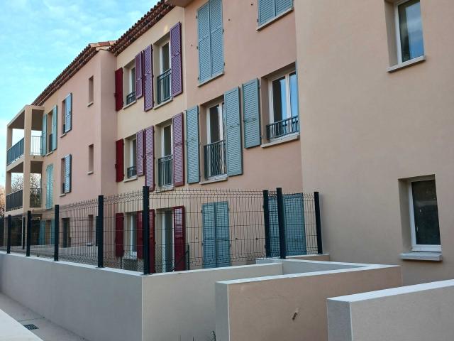 Appartement location à Aix-en-Provence, Eyguières