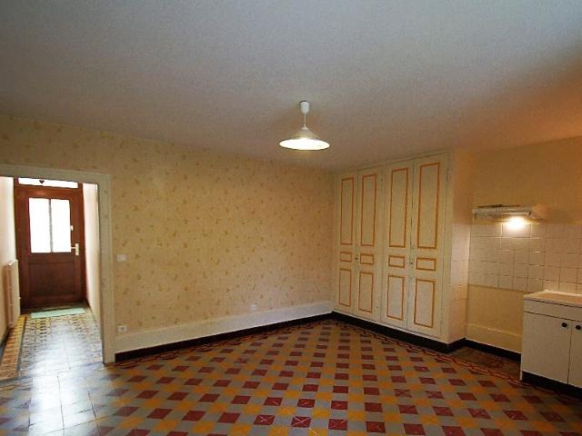 Maison location à La Cure, Saint-Trivier-sur-Moignans