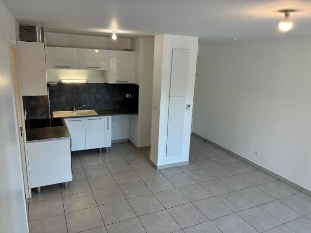 Appartement location à Mèze, Hérault
