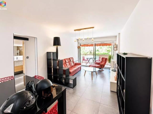 Appartement vente à Arrondissement de Draguignan, Saint-raphaël
