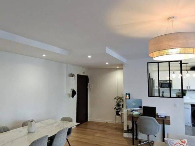Appartement location à La Défense 4, Courbevoie