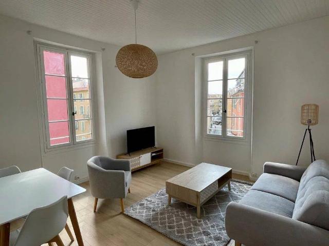 Appartement location à Le Port, Nice