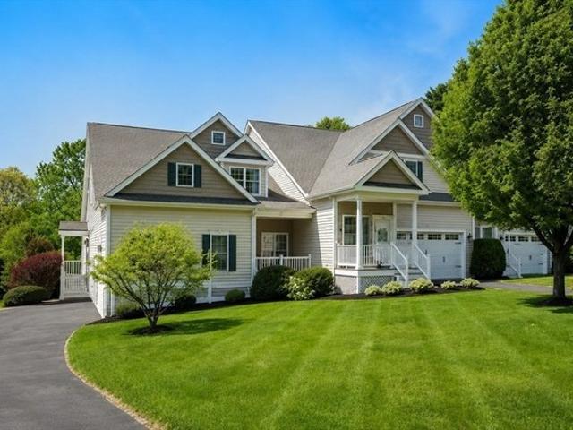 Condo for sale in Medway, Massachusetts
