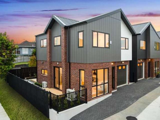 House for sale in Howick