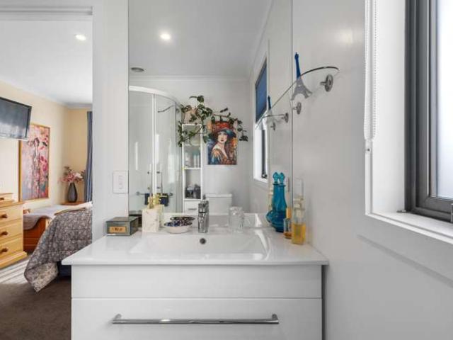 House for sale in Cable Bay, Nelson Bays