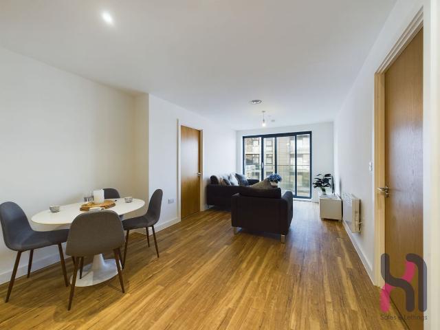 Apartment for rent in Wharfside, Trafford Park