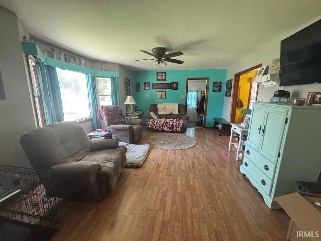Property for sale in Freelandville, Indiana