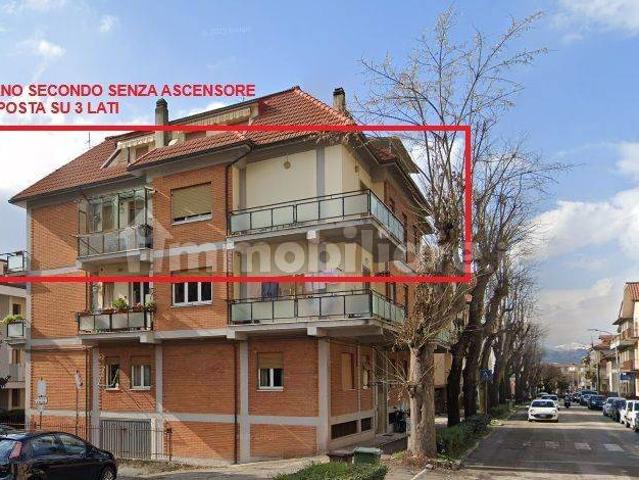 Stanza in affitto a Borgo Chiaro, Marche