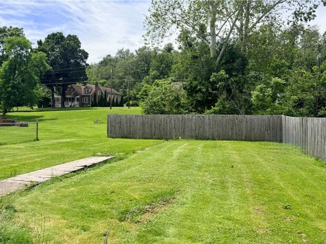 House for sale in Dunbar, Pennsylvania